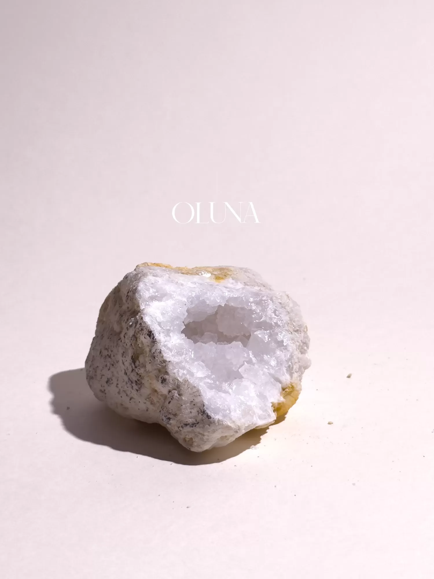 OLUNA|Géode de Cristal de Roche - N°0005|OLUNA